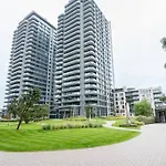 Апартаменты Marvelous And Luxurious For 4 *