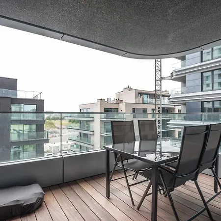 Marvelous And Luxurious With Parking Ostend