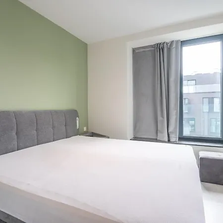 Apartment Marvelous And Luxurious With Parking