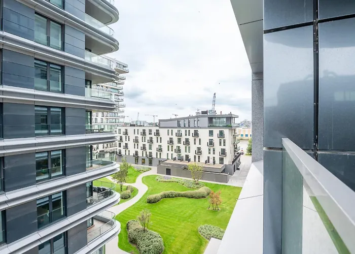 Marvelous And Luxurious For 4 Apartment *