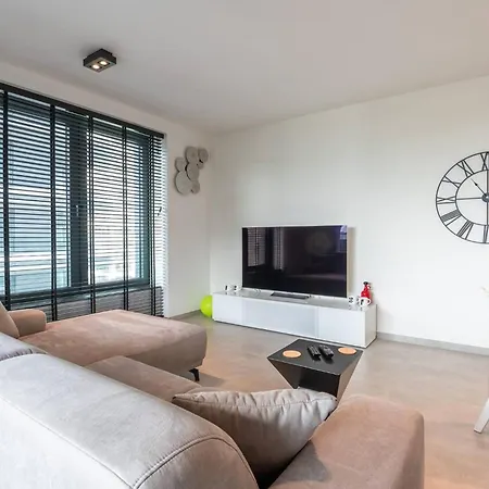 Marvelous And Luxurious For 4 Oostende